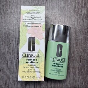 Clinique Redness Solutions Makeup Foundation 01/CN10 Calming Alabaster SPF15